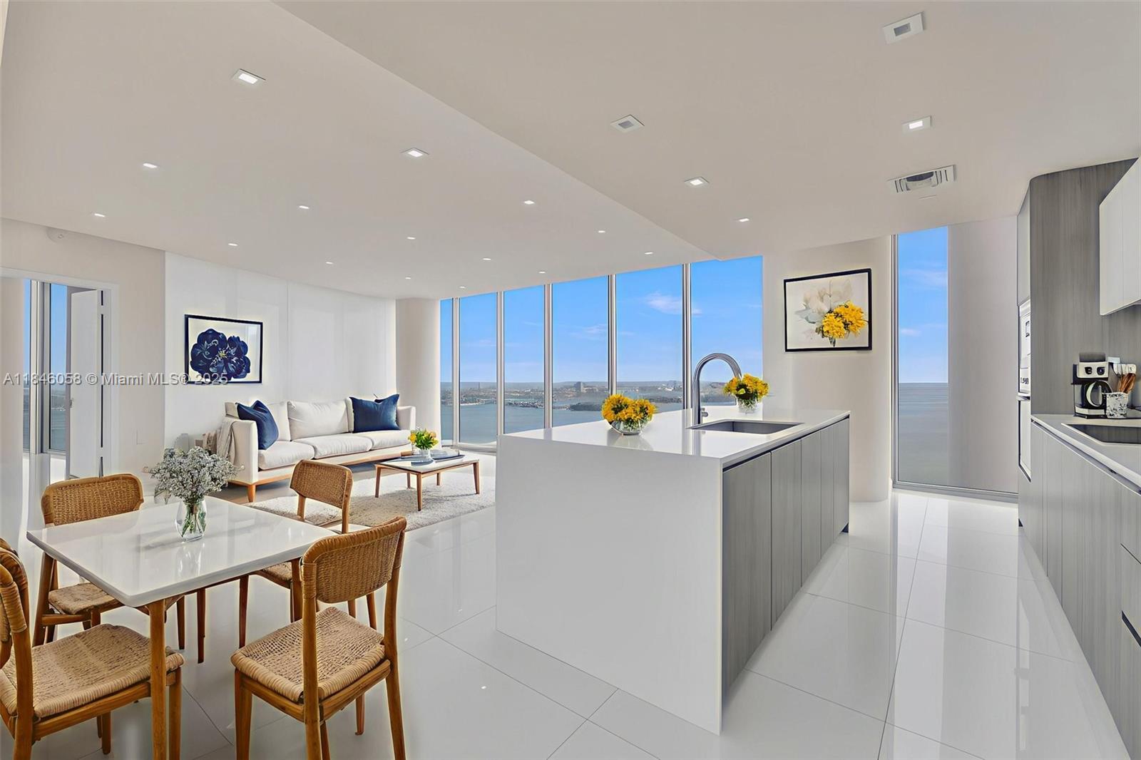 2900 NE 7th Ave # 4407