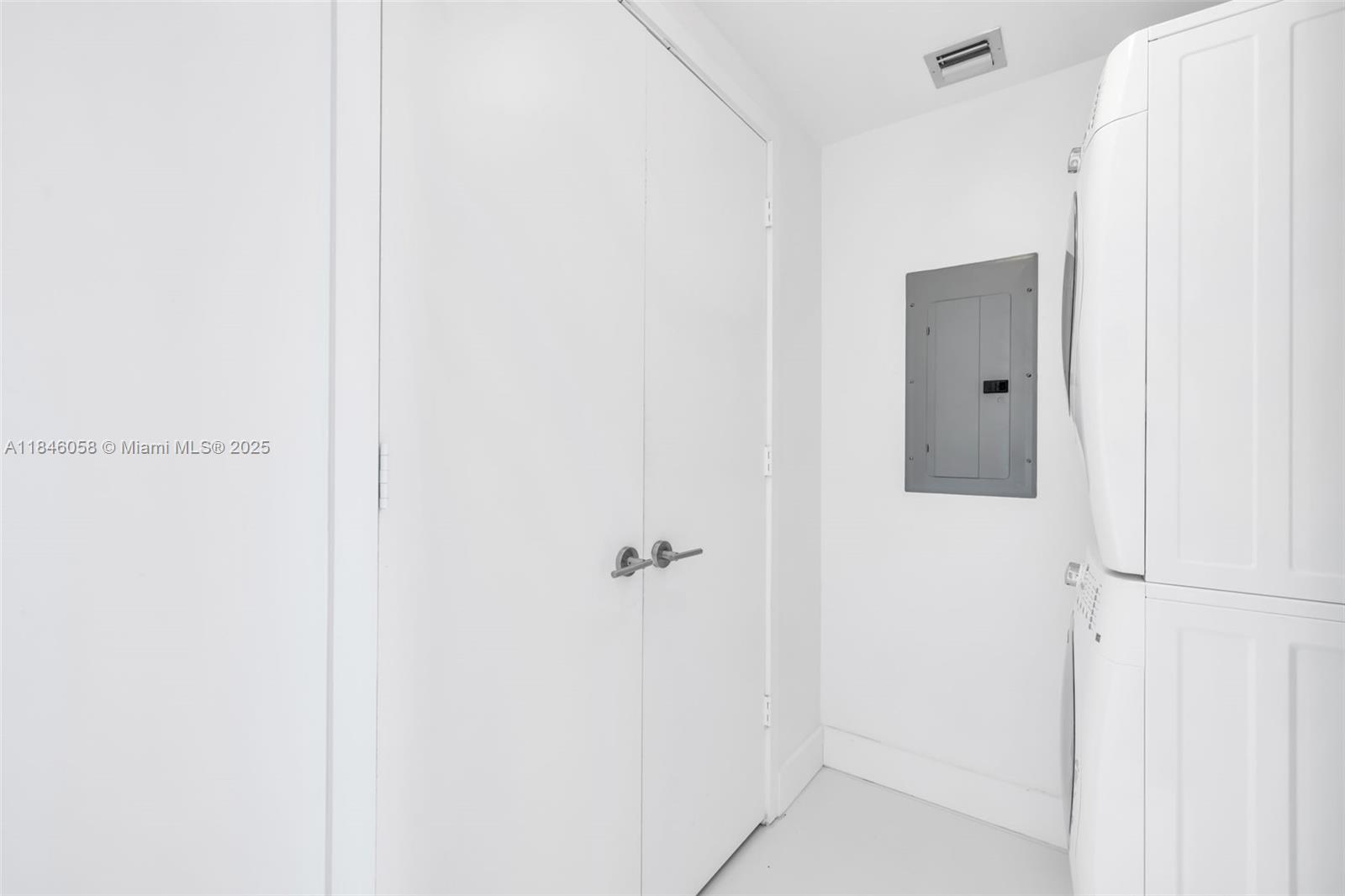 2900 NE 7th Ave # 4407