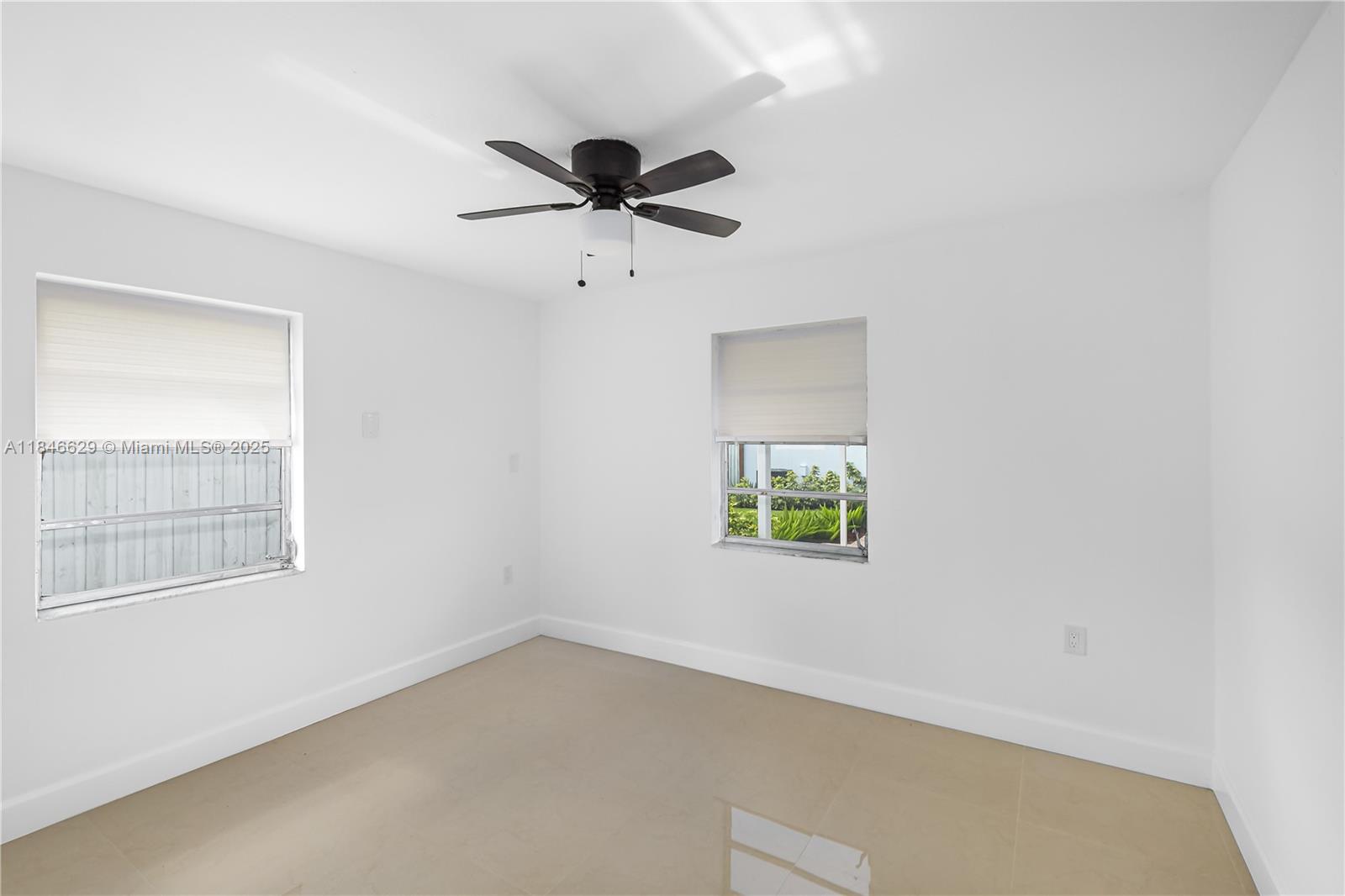2433 SW 19th St Rear