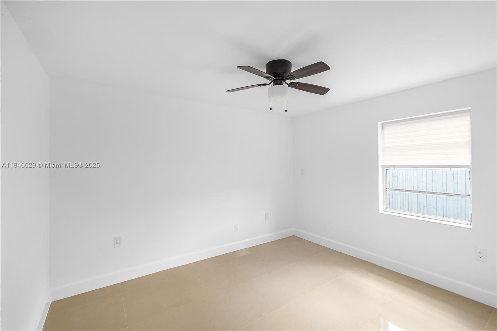 2433 SW 19th St Rear