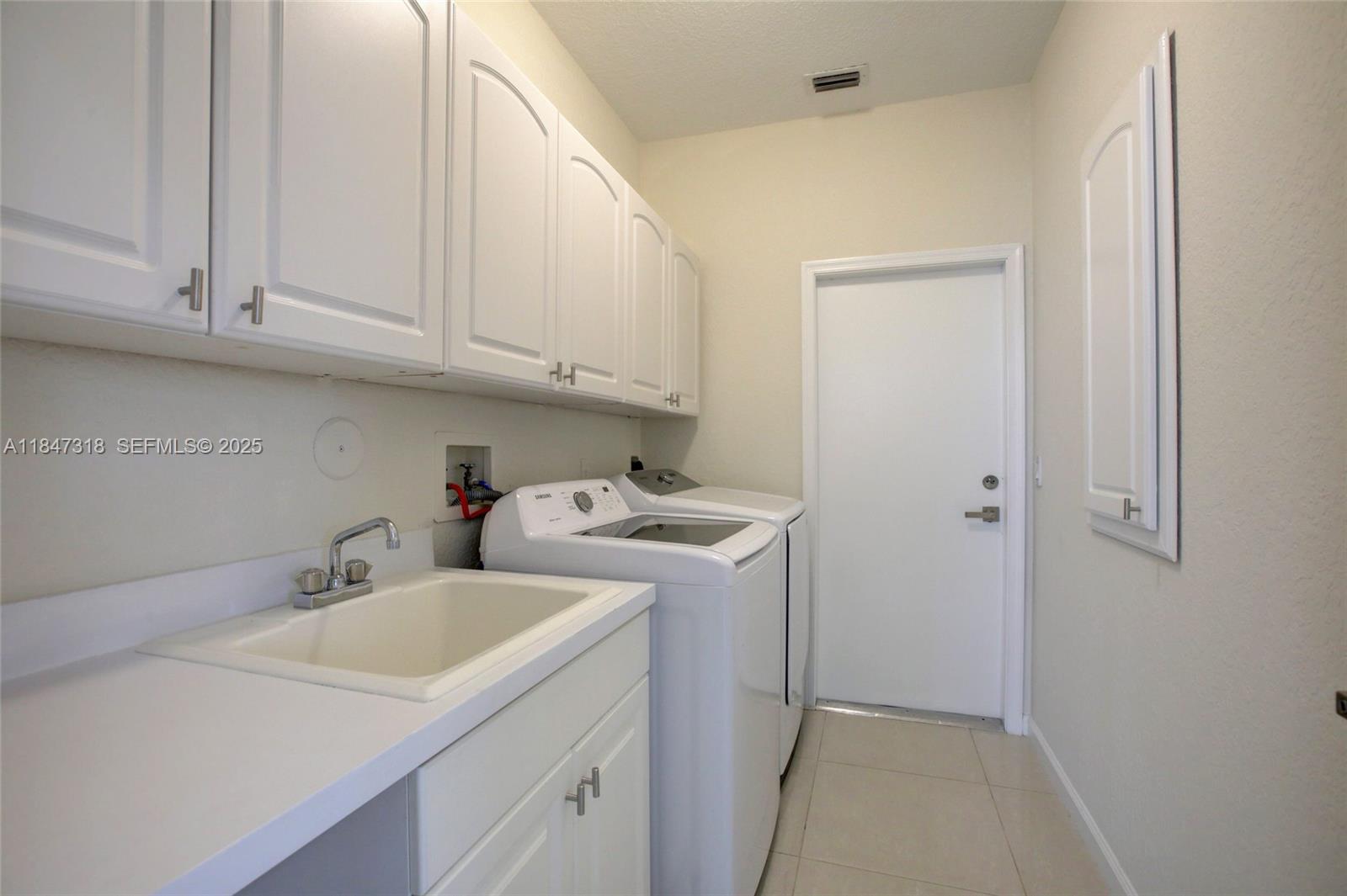 2536 Eagle Run Court