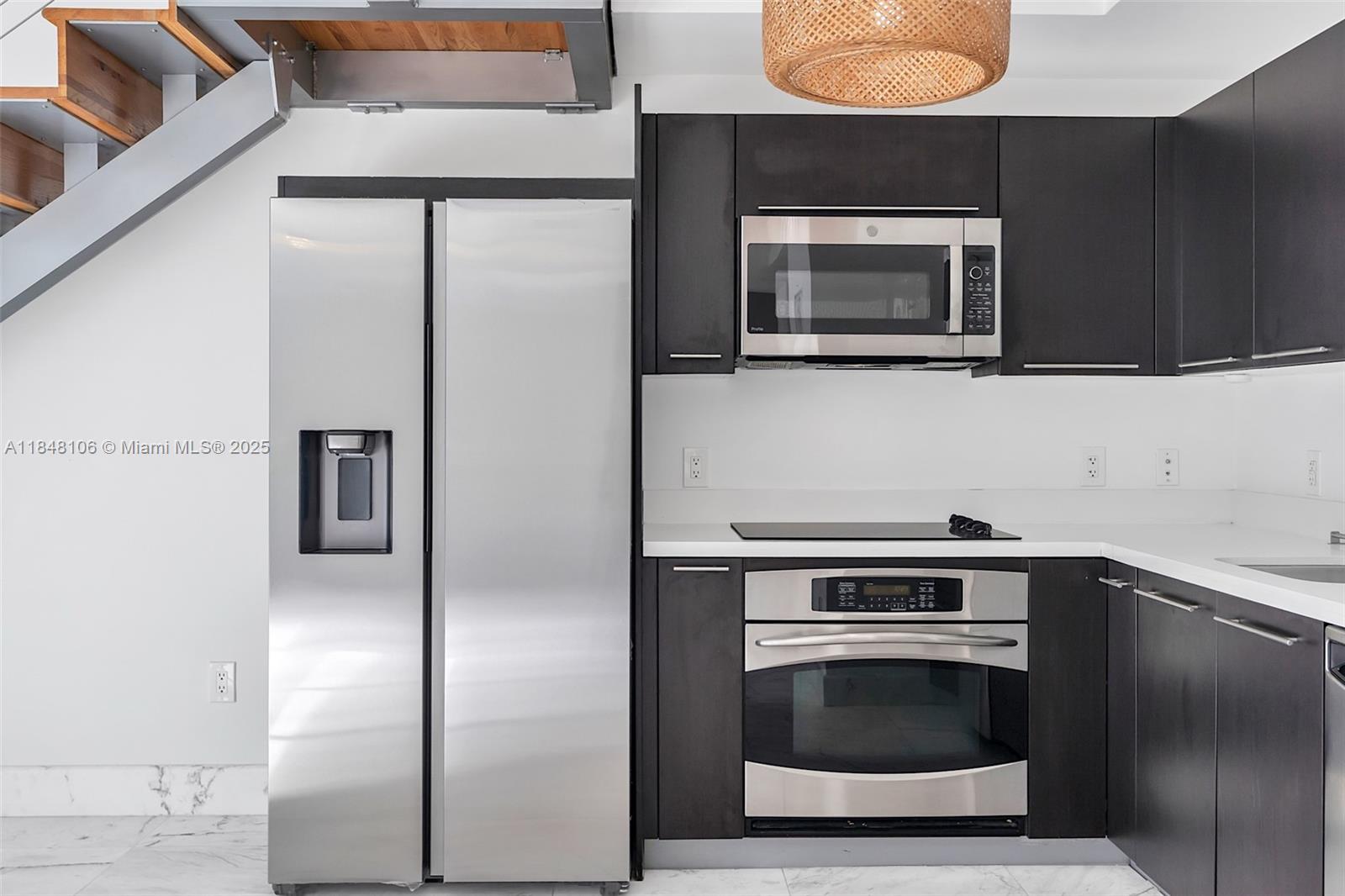 90 SW 3rd St Unit: TH506