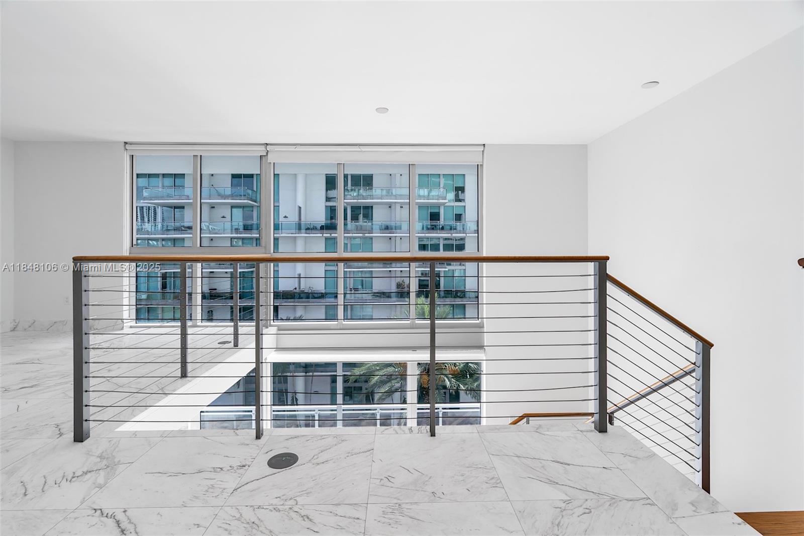 90 SW 3rd St Unit: TH506
