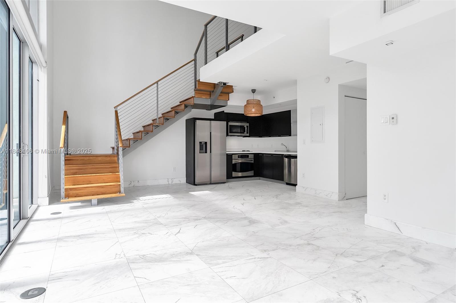 90 SW 3rd St Unit: TH506
