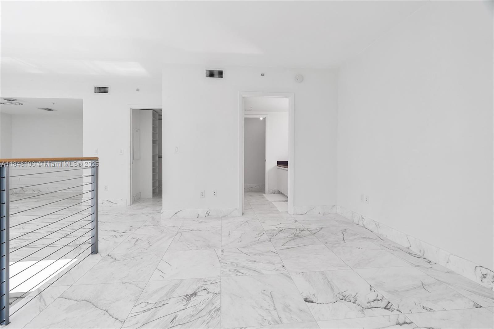 90 SW 3rd St Unit: TH506