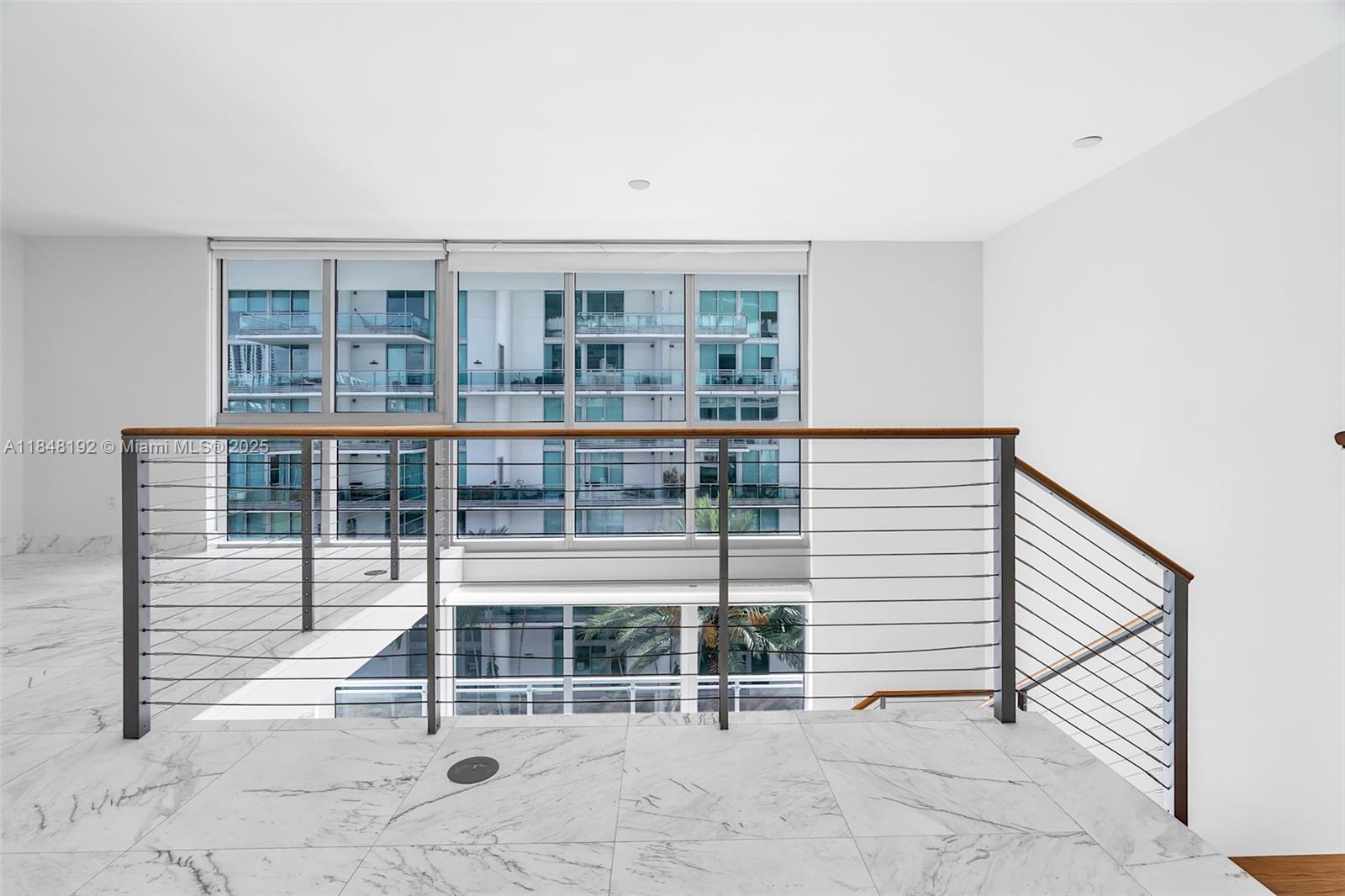 90 SW 3rd St Unit: TH506
