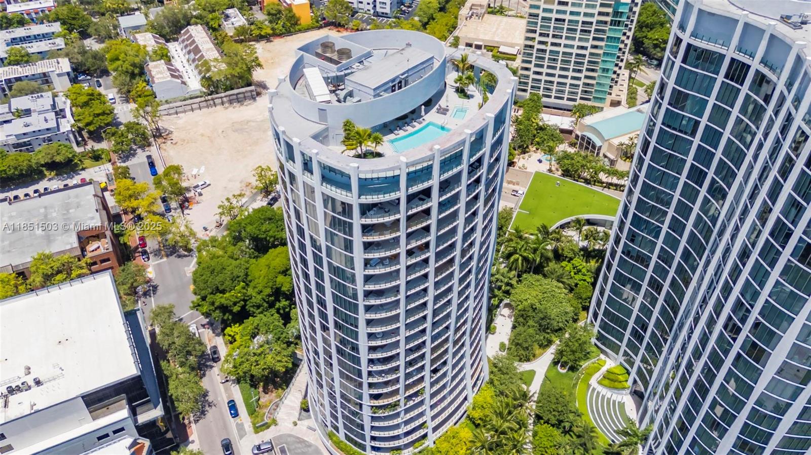 2831 S Bayshore Dr # 2204