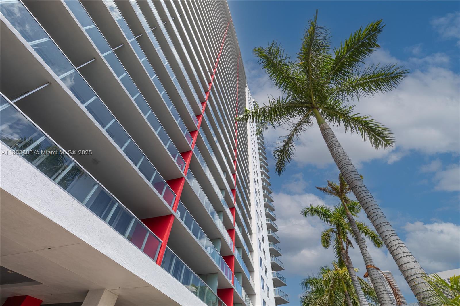2600 E Hallandale Beach Blvd Unit: 2702
