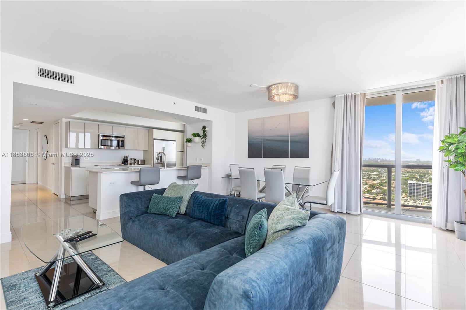 2600 E Hallandale Beach Blvd Unit: 2702