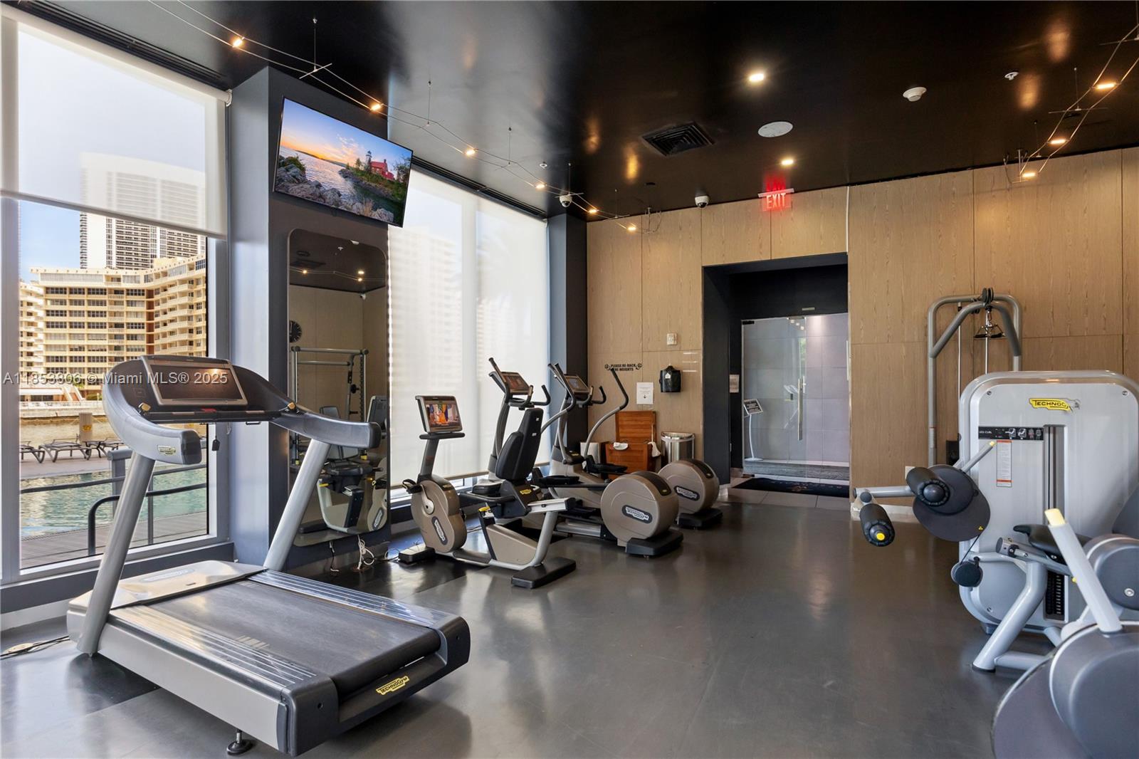 2600 E Hallandale Beach Blvd Unit: 2702