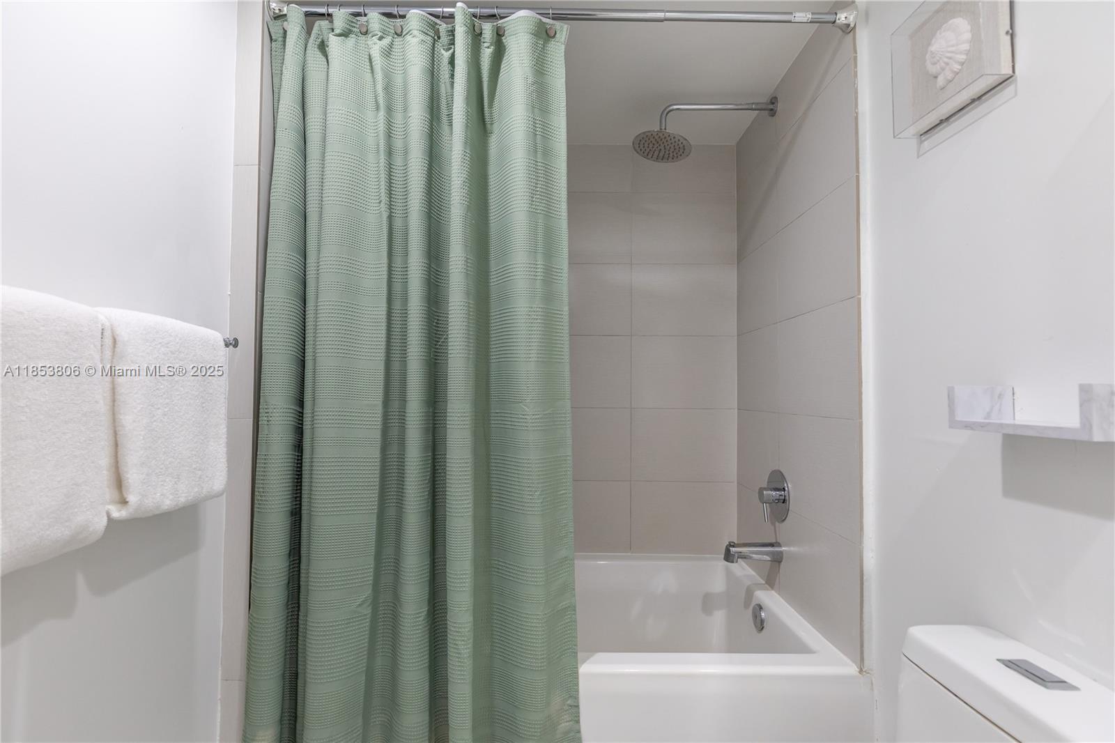 2600 E Hallandale Beach Blvd Unit: 2702