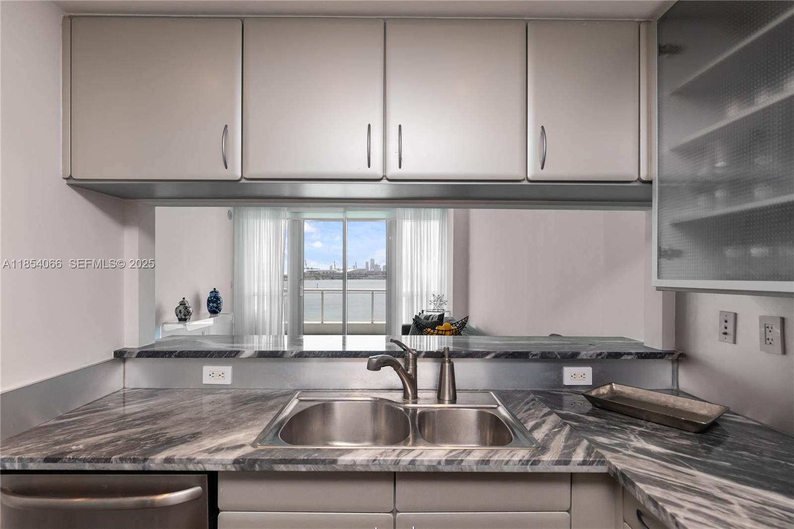 540 West Avenue 312