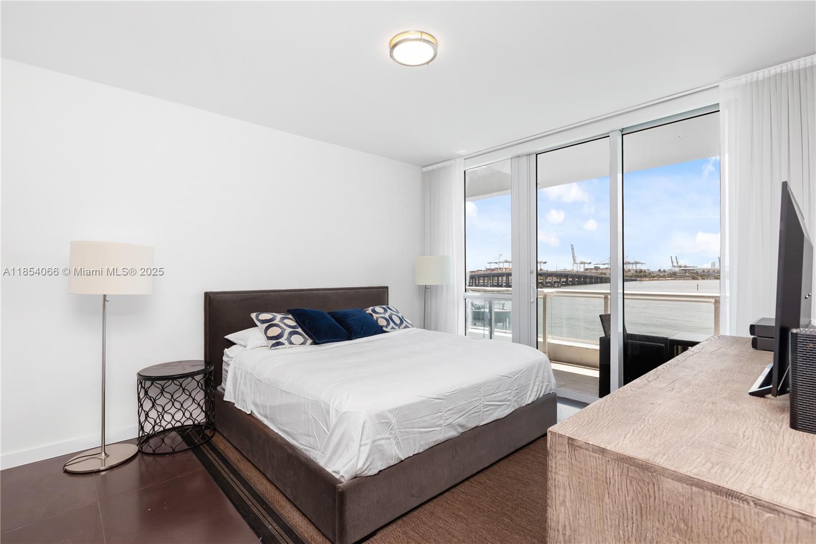 540 West Ave # 312