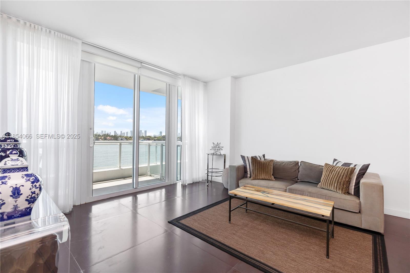 540 West Avenue 312
