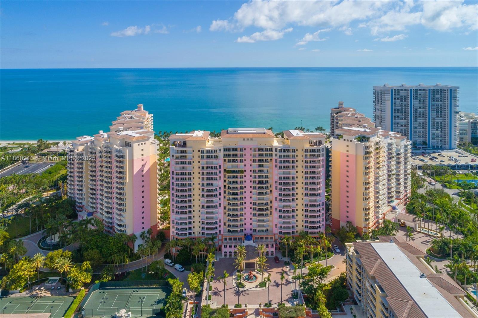 785 Crandon Blvd # 303