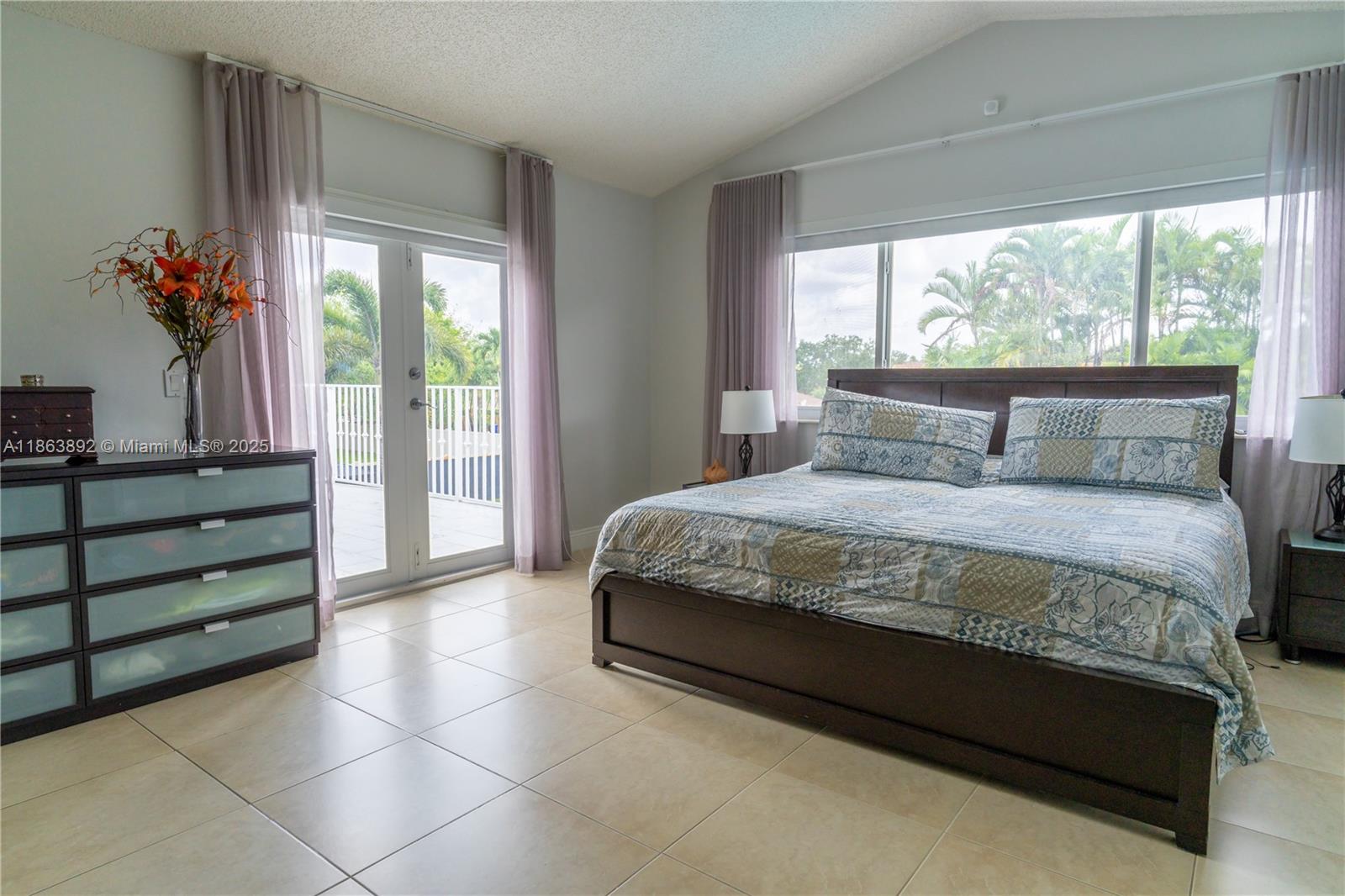 20251 NW 4th St, Pembroke Pines