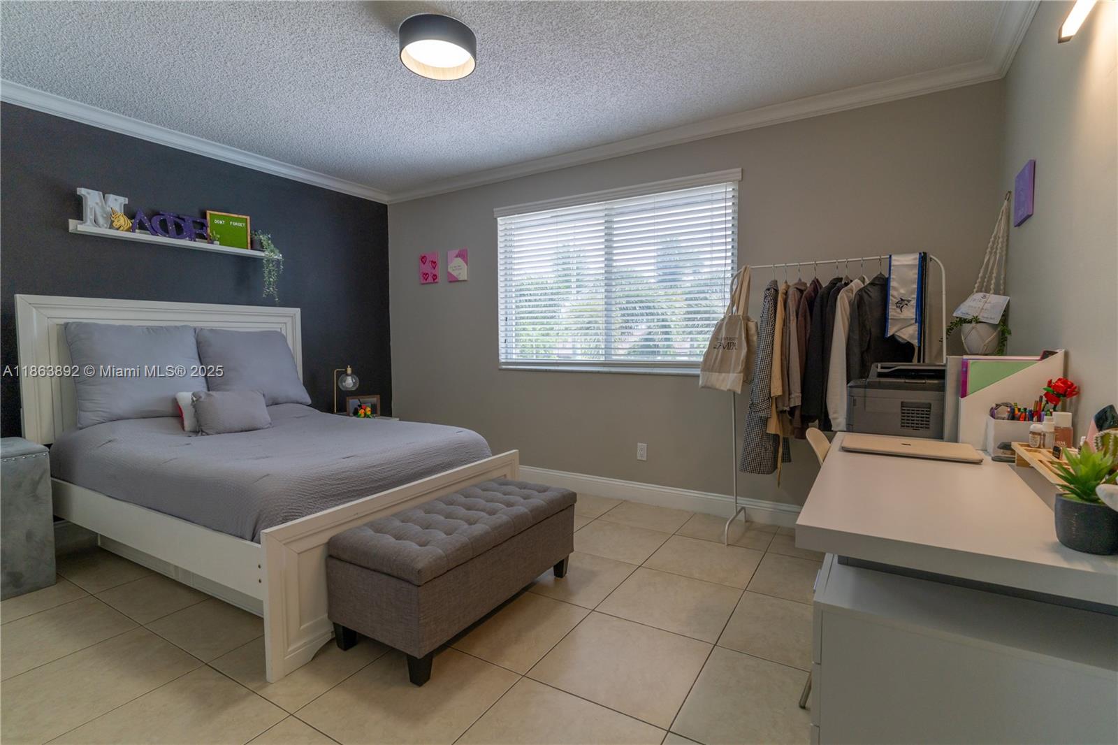 20251 NW 4th St, Pembroke Pines