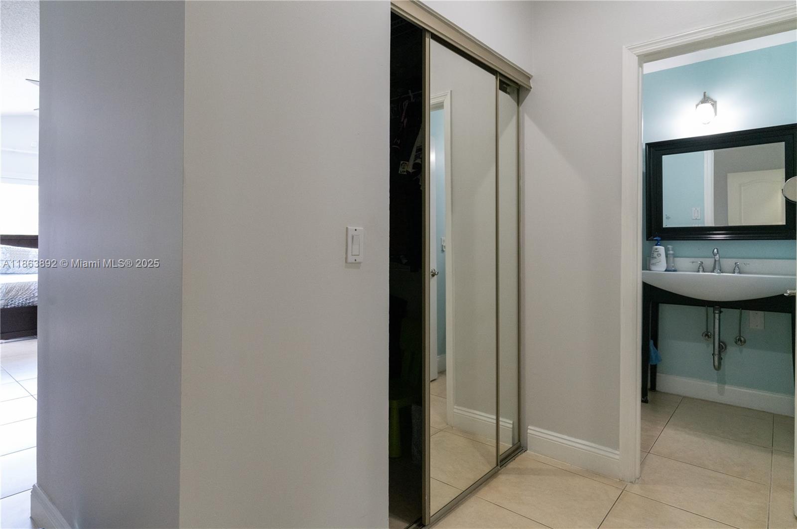 20251 NW 4th St, Pembroke Pines