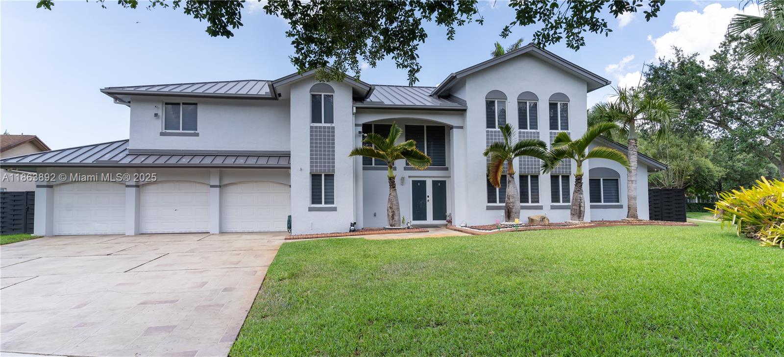 20251 NW 4th St, Pembroke Pines