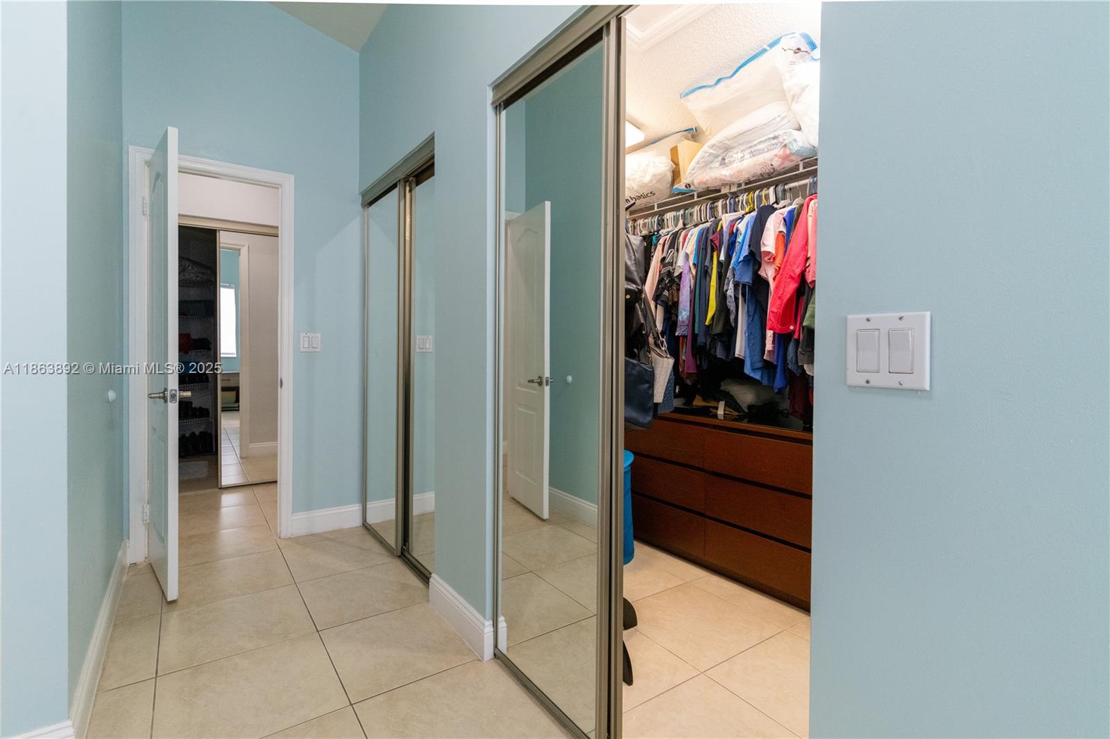 20251 NW 4th St, Pembroke Pines