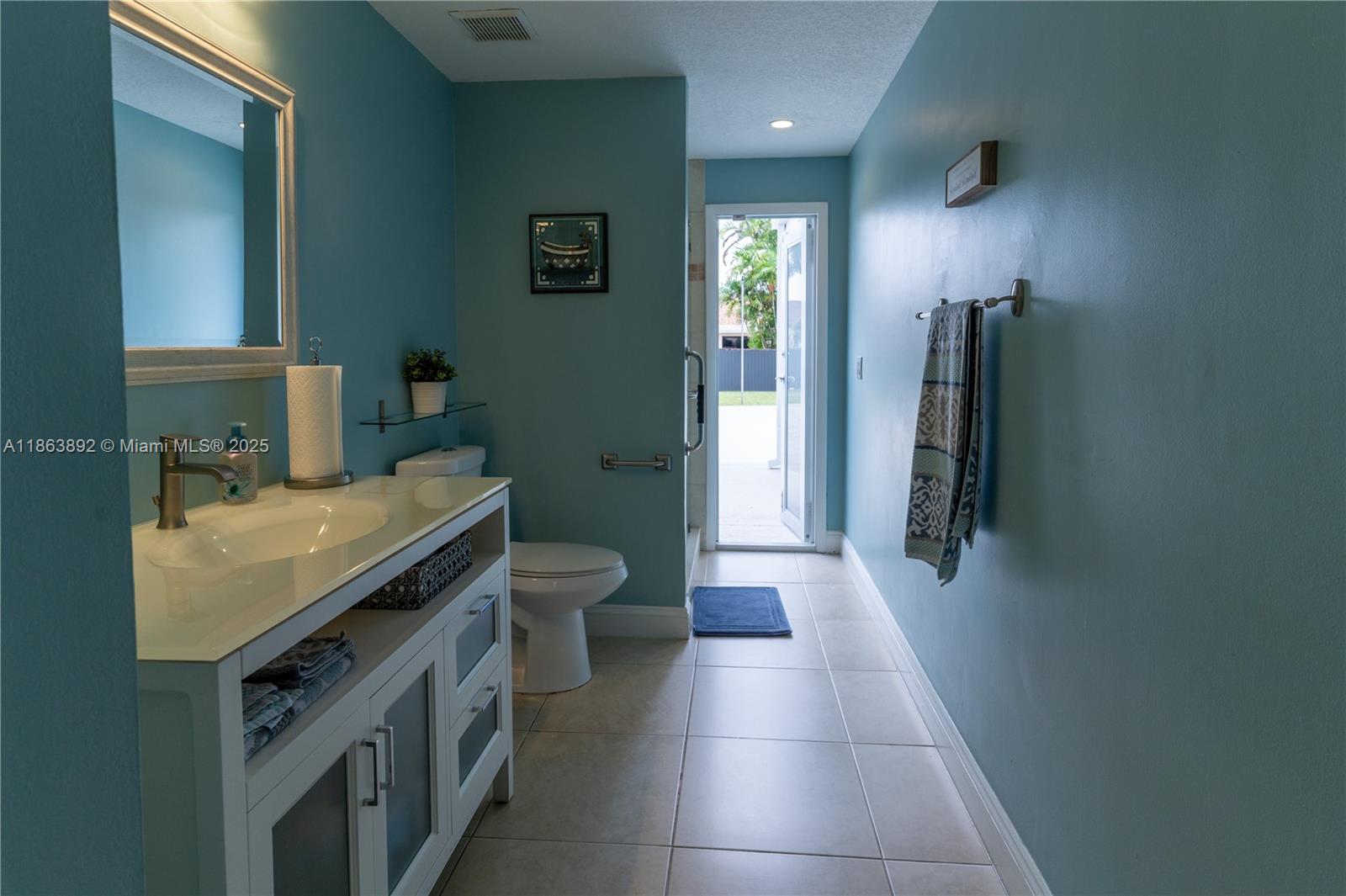 20251 NW 4th St, Pembroke Pines