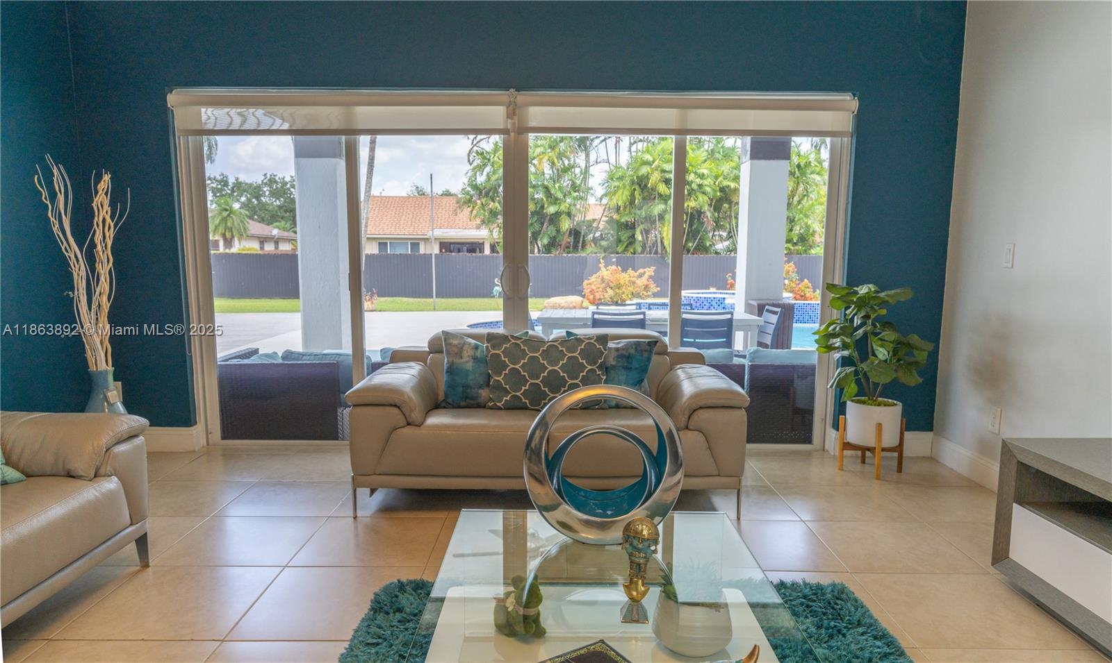 20251 NW 4th St, Pembroke Pines