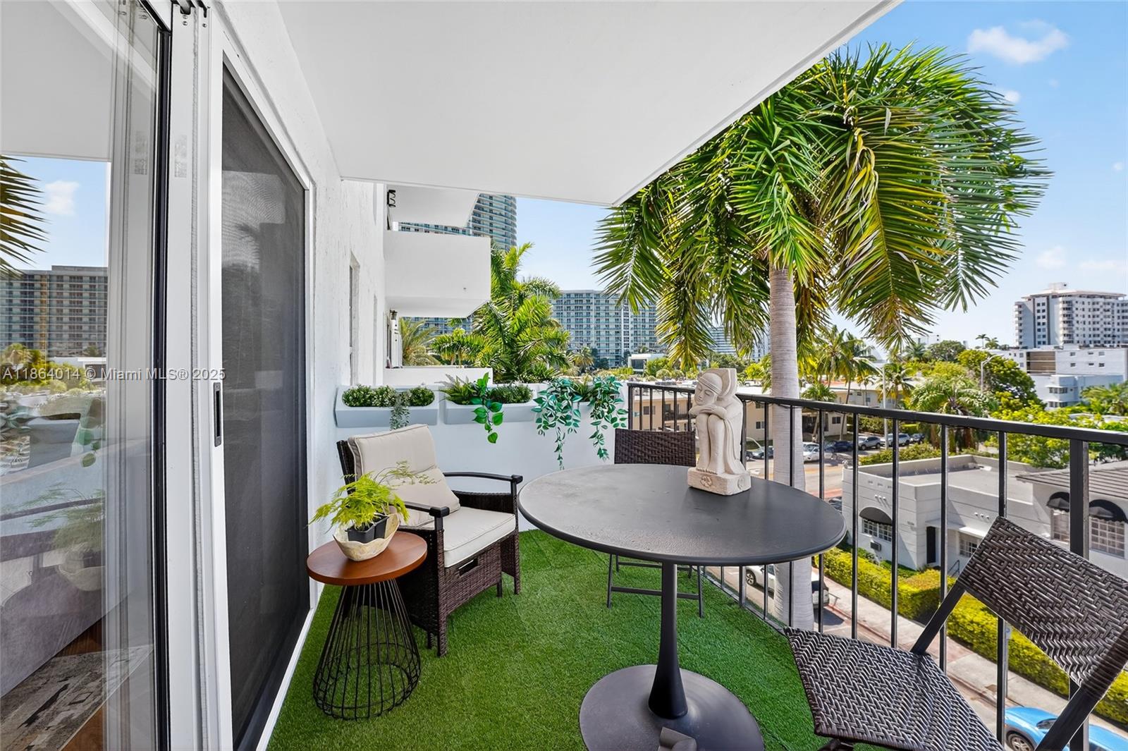 1455 West Ave # 501