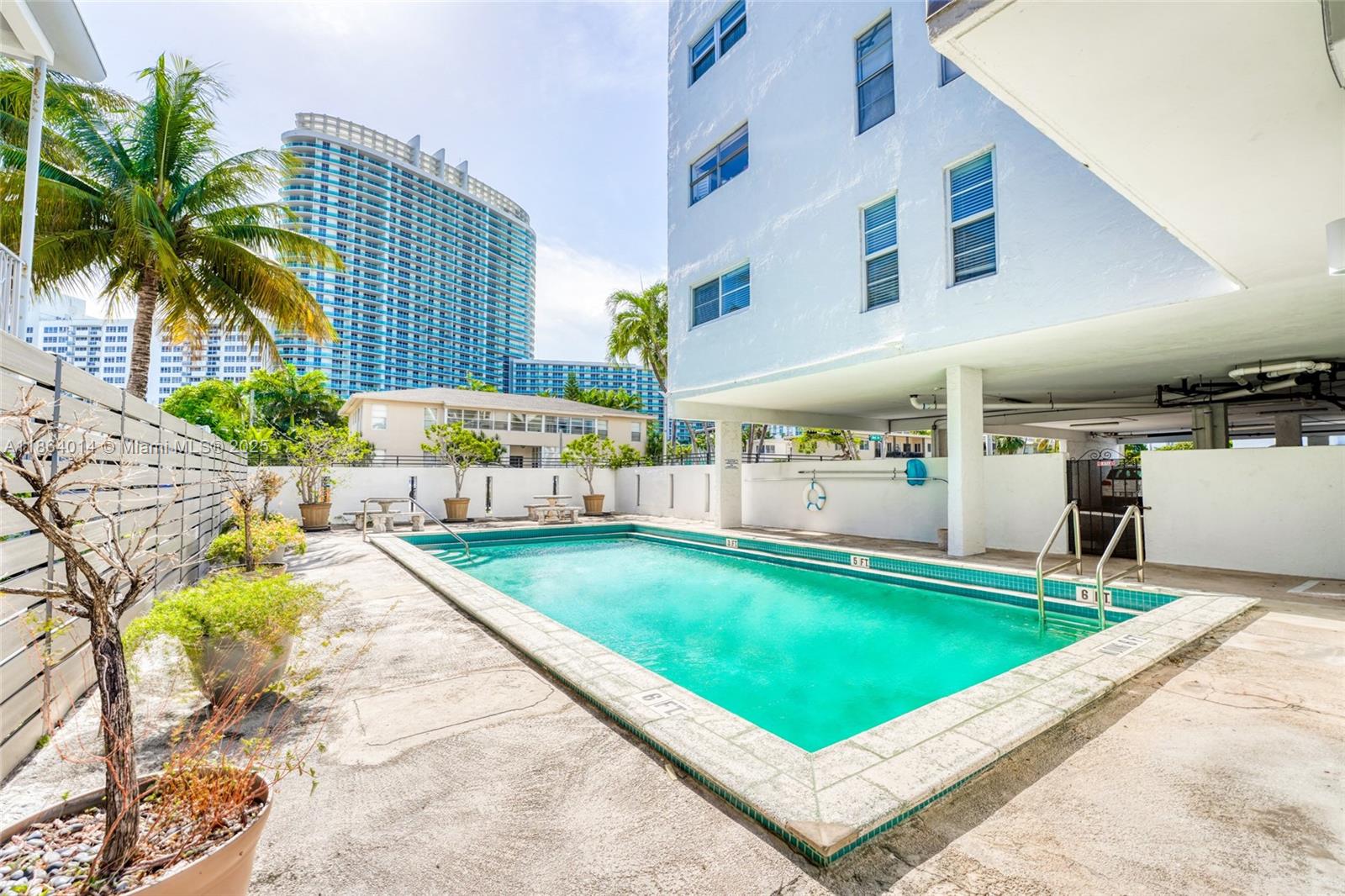 1455 West Ave # 501
