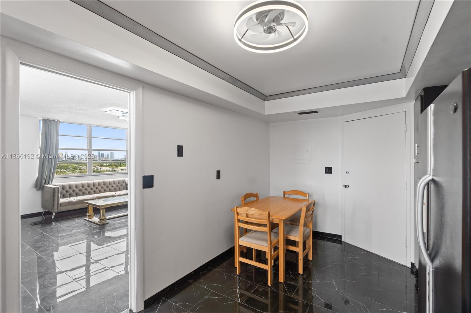 1351 NE Miami Gardens Dr Unit: 1506E