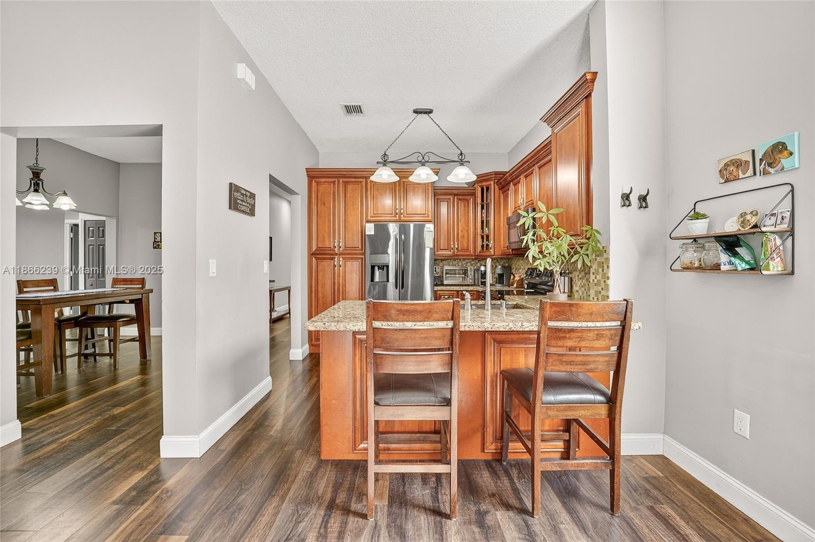 14014 N Cypress Cove Cir