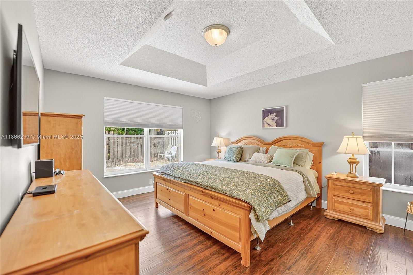 14014 N Cypress Cove Cir