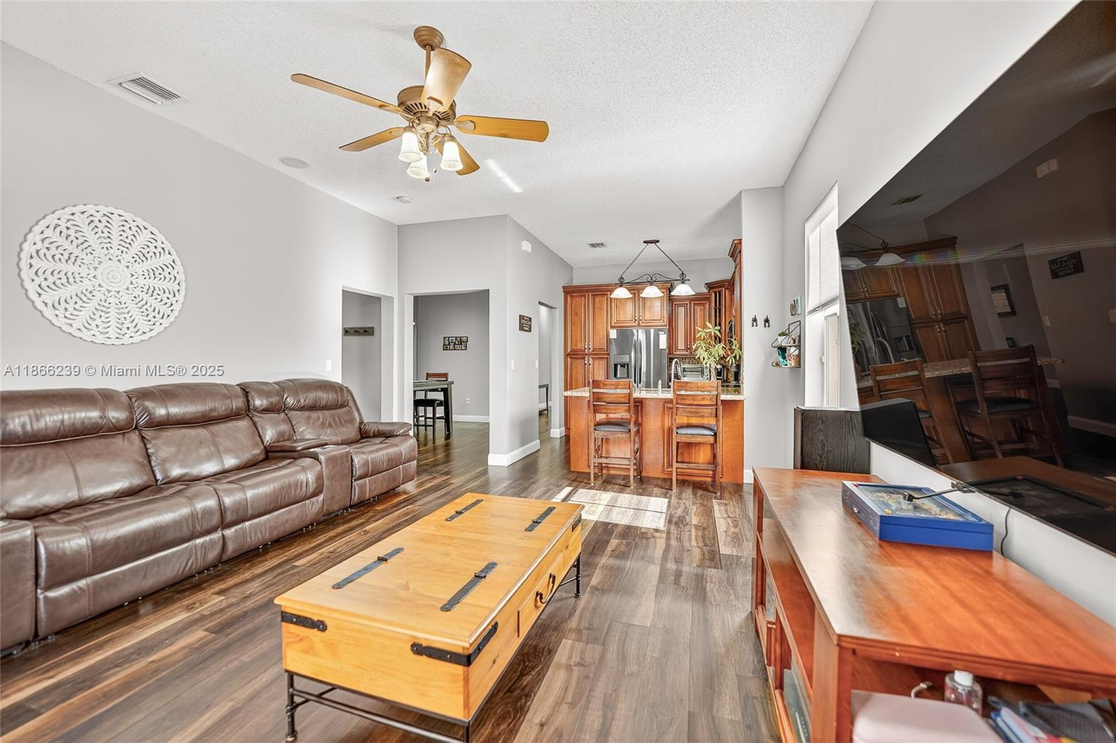 14014 N Cypress Cove Cir