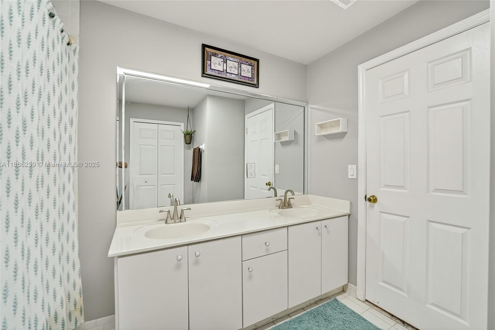 14014 N Cypress Cove Cir