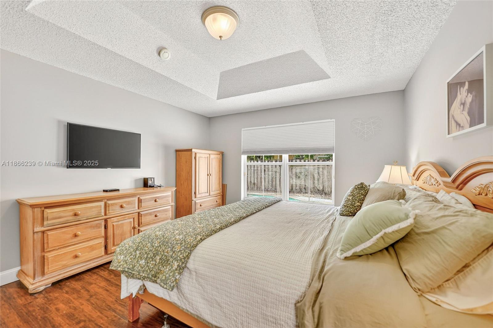 14014 N Cypress Cove Cir