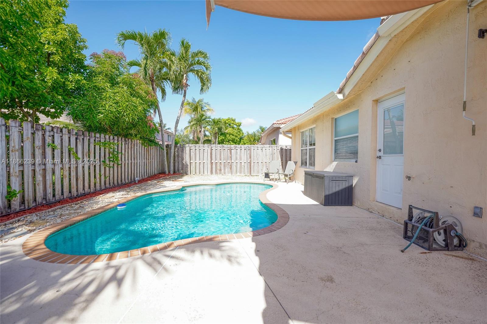 14014 N Cypress Cove Cir