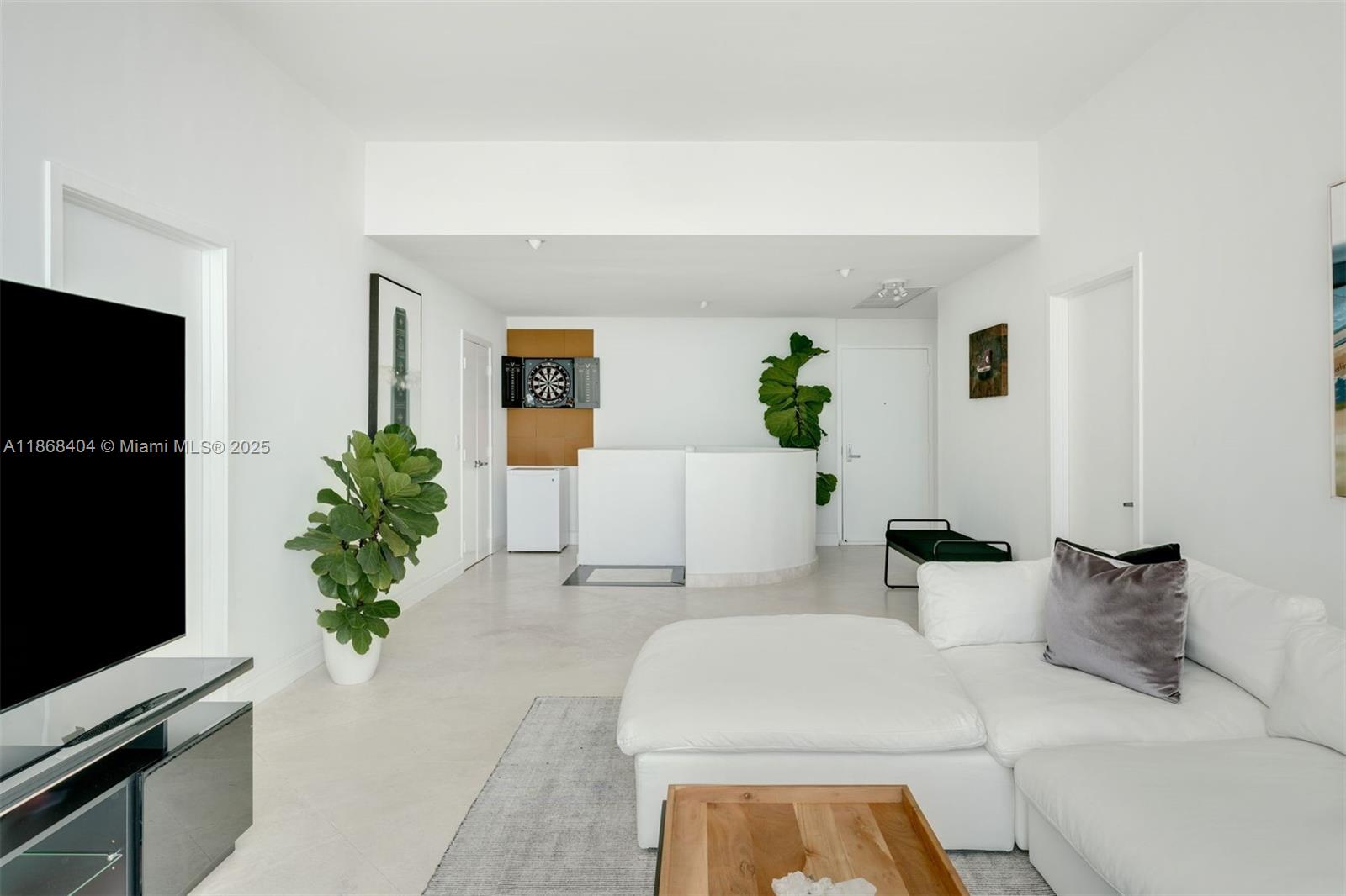 888 Biscayne Blvd, Miami Unit: 5507/5607