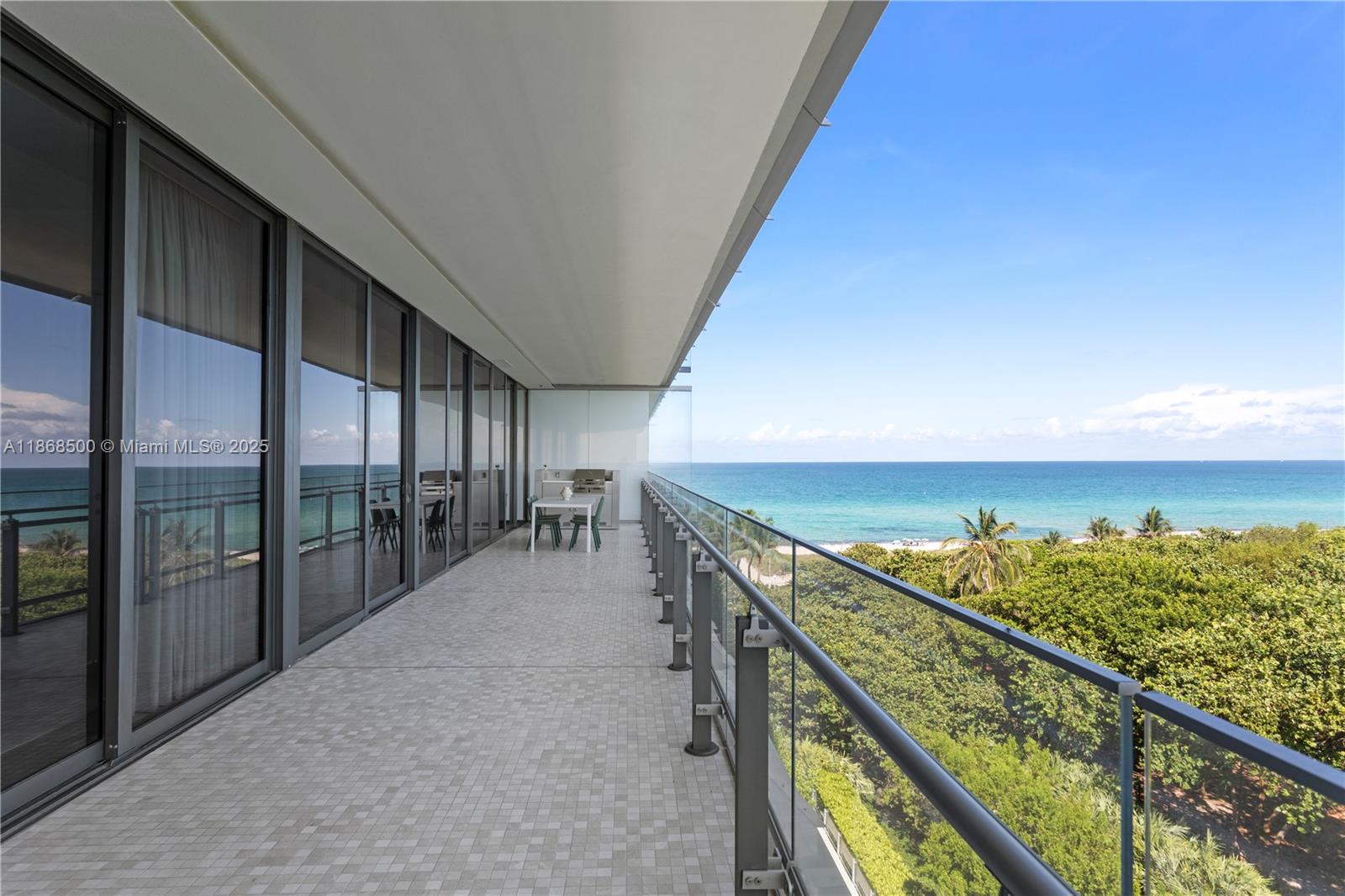 8701 Collins Ave # 604