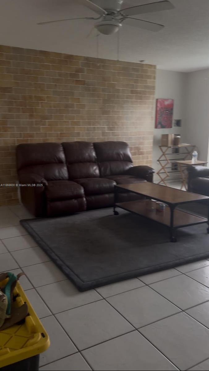 11550 SW 119th Place Rd