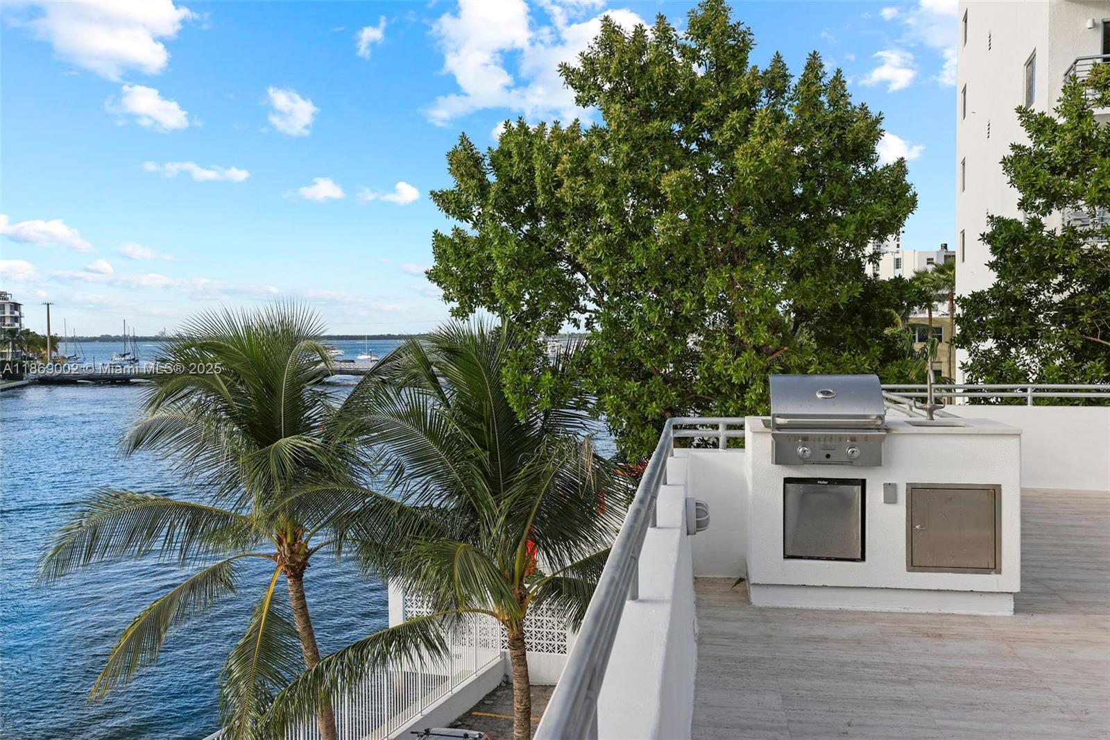 1491 Lincoln Ter # 1 Unit: PH-1