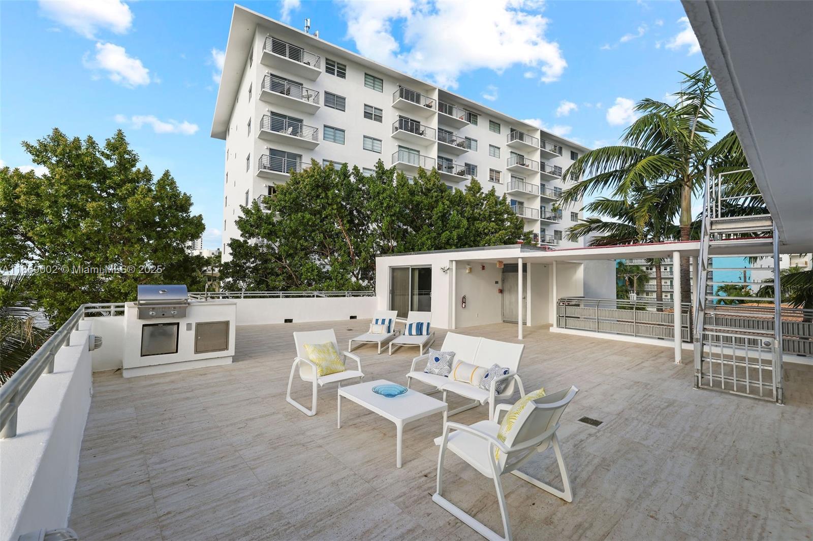 1491 Lincoln Ter # 1 Unit: PH-1