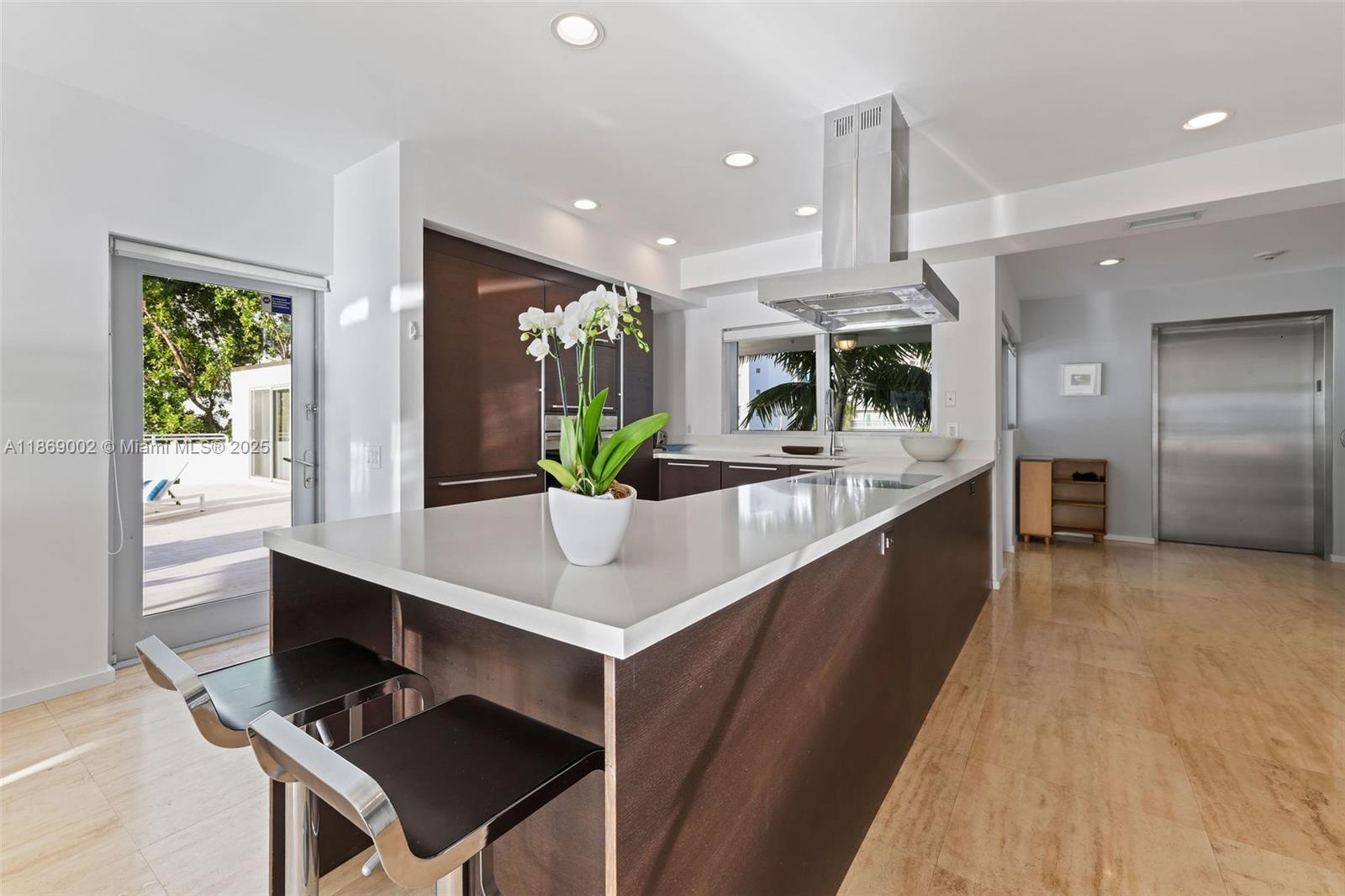 1491 Lincoln Ter # 1 Unit: PH-1