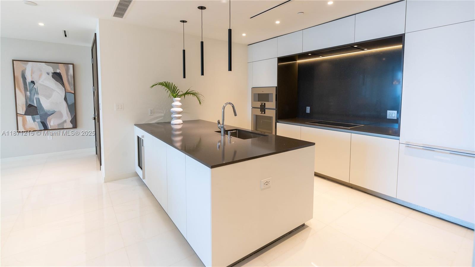 300 Biscayne Blvd Way # 503C