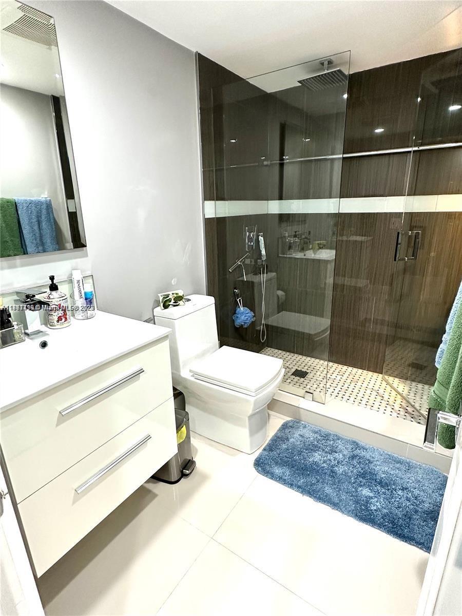 9350 Fontainebleau Blvd # 414