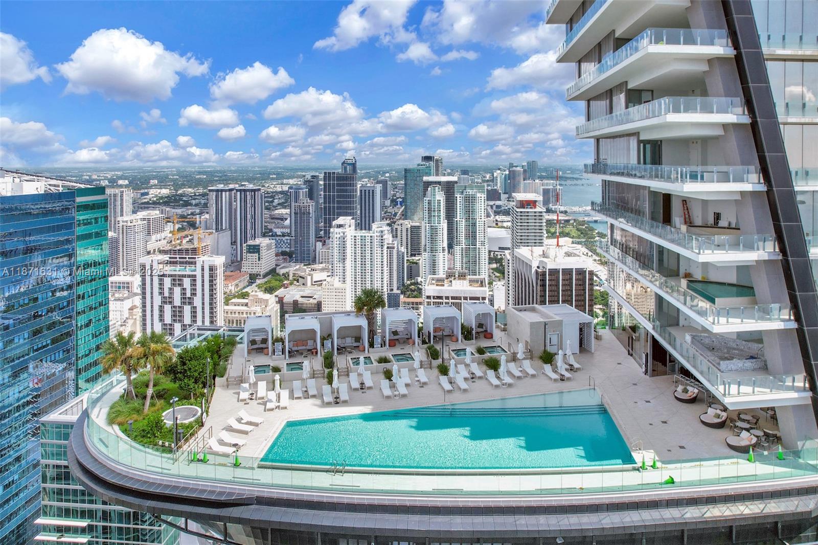 300 Biscayne Blvd Way # 506E