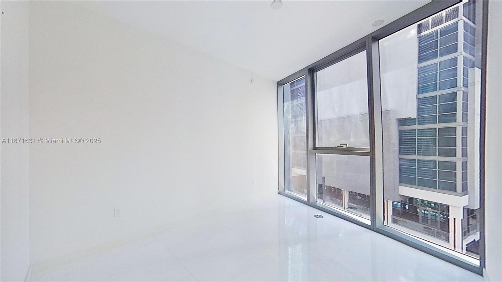 300 Biscayne Blvd Way # 506E