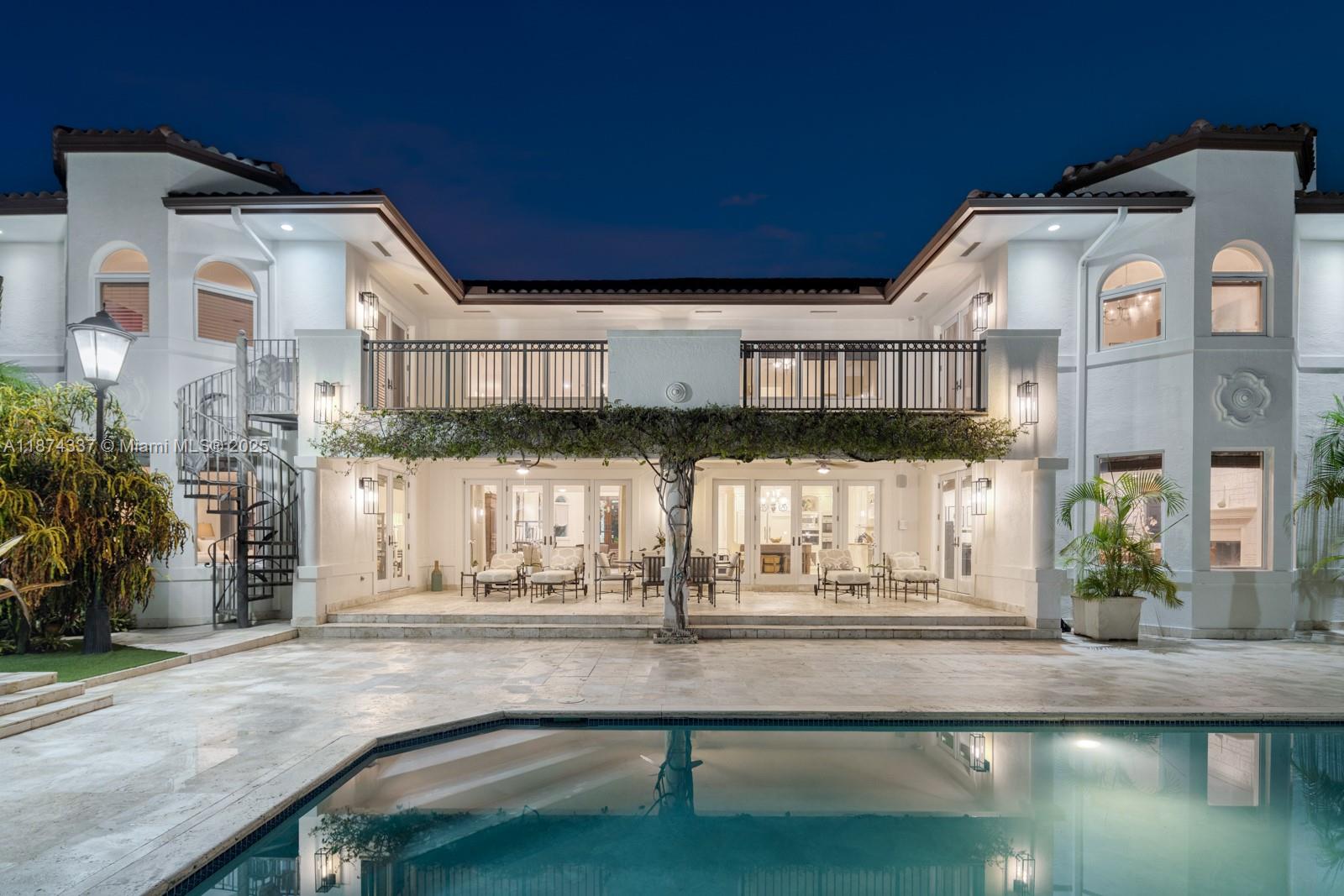 277 Veleros Ct