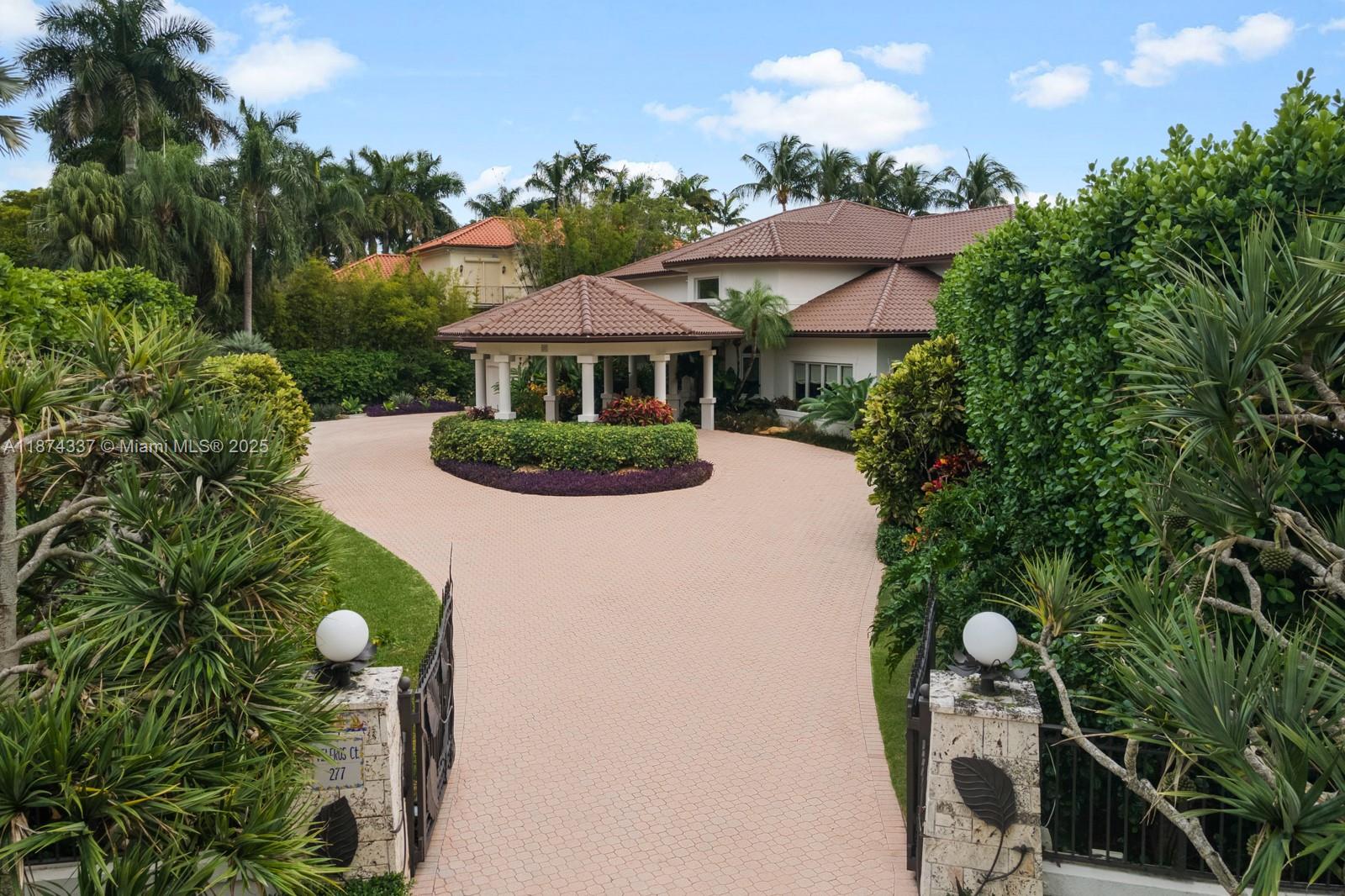277 Veleros Ct