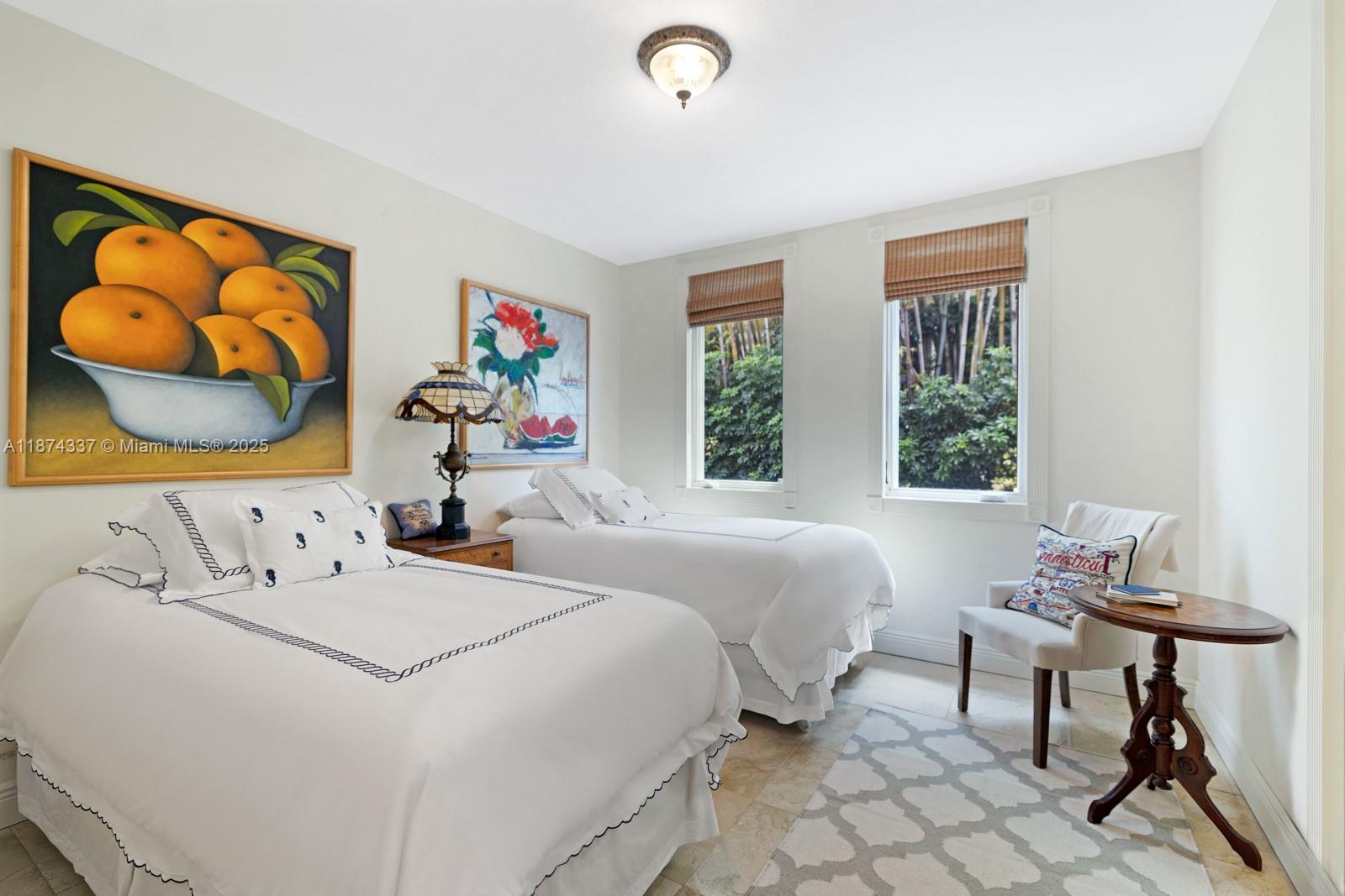 277 Veleros Ct