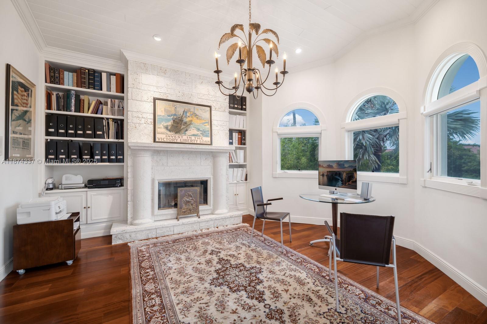 277 Veleros Ct