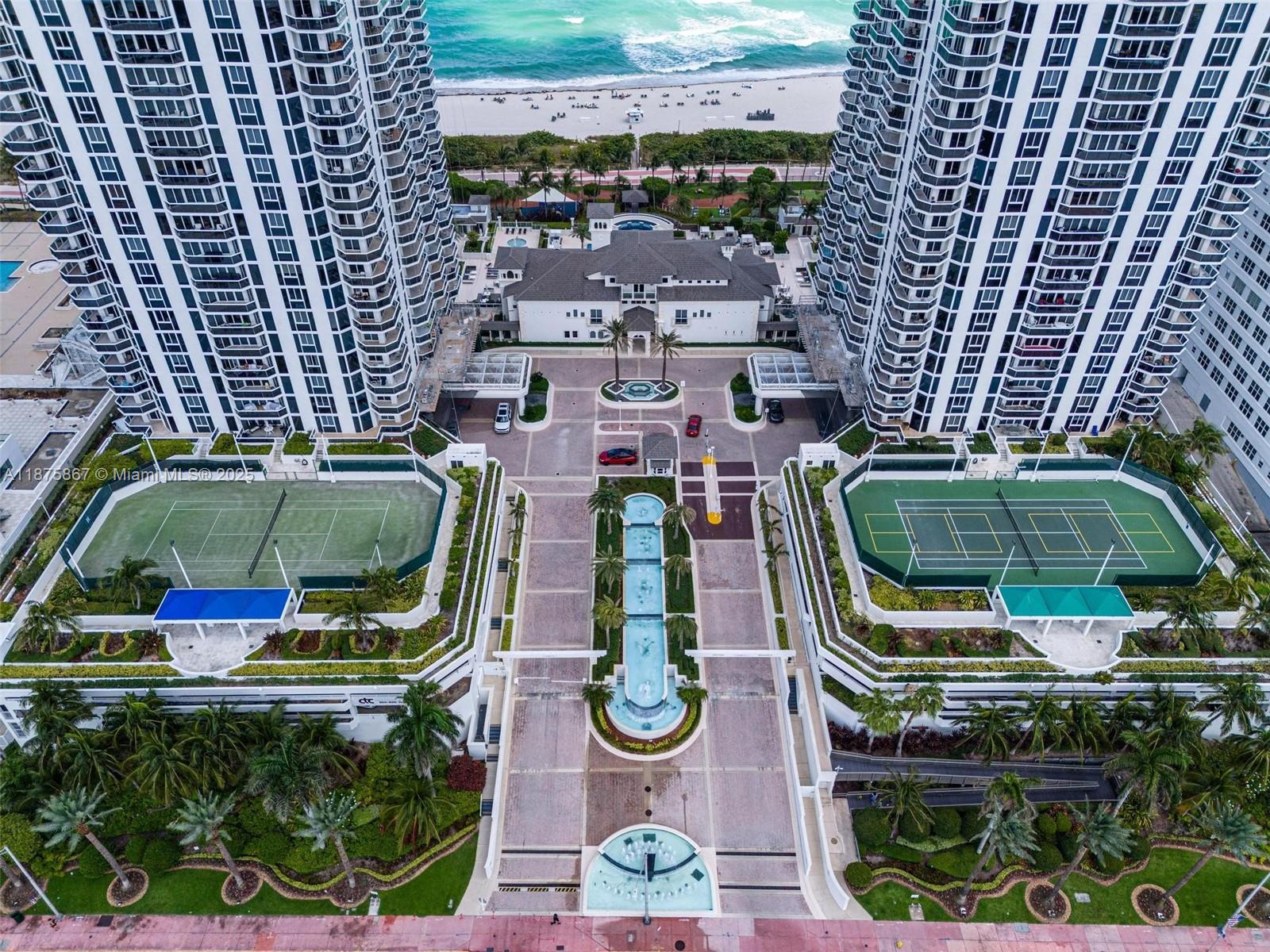 4779 Collins Ave # 2305